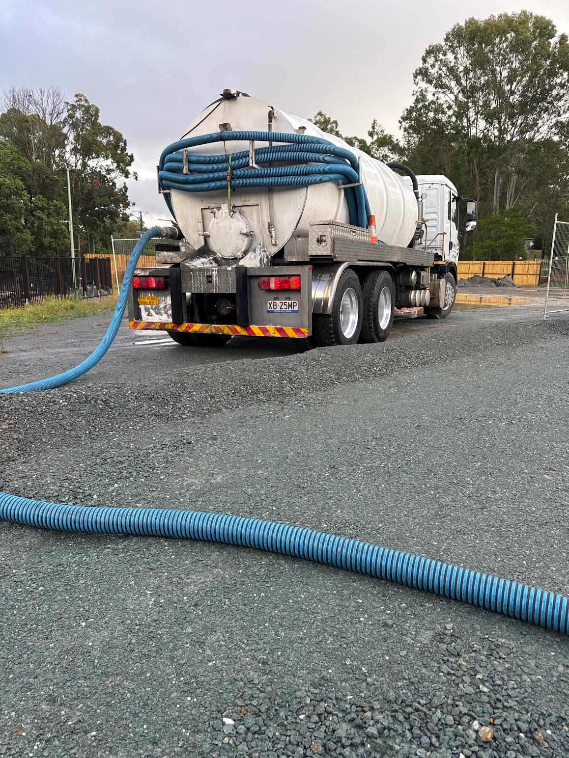 Pump-It vacuum tanker connected for a holding-tank pump-out